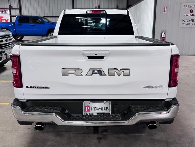 Used 2026 RAM 1500 Laramie AWD/4WD image 4