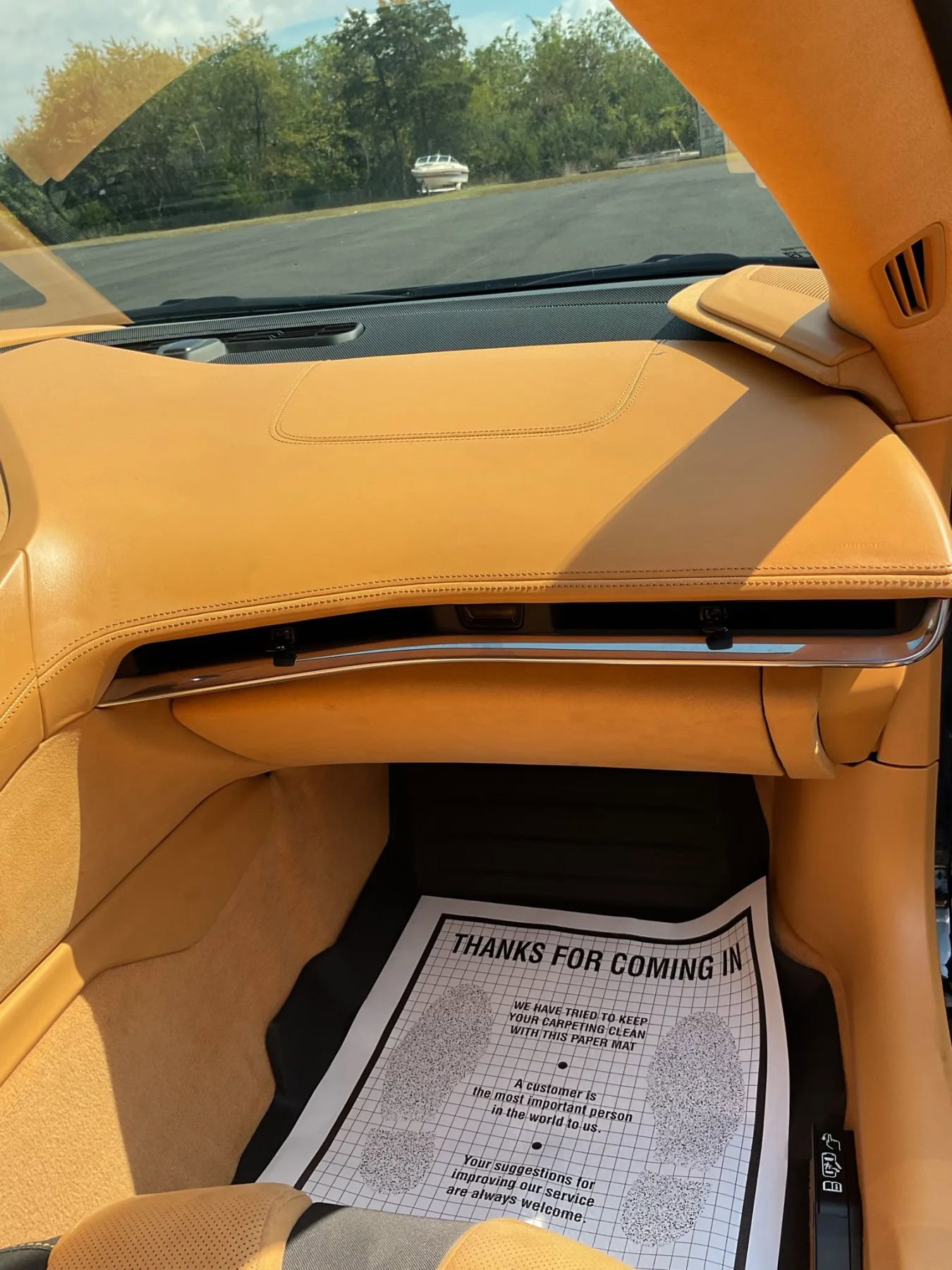 Used 2020 Chevrolet Corvette Stingray Premium Cpe w/ 3LT Preferred Equipment Group image 43