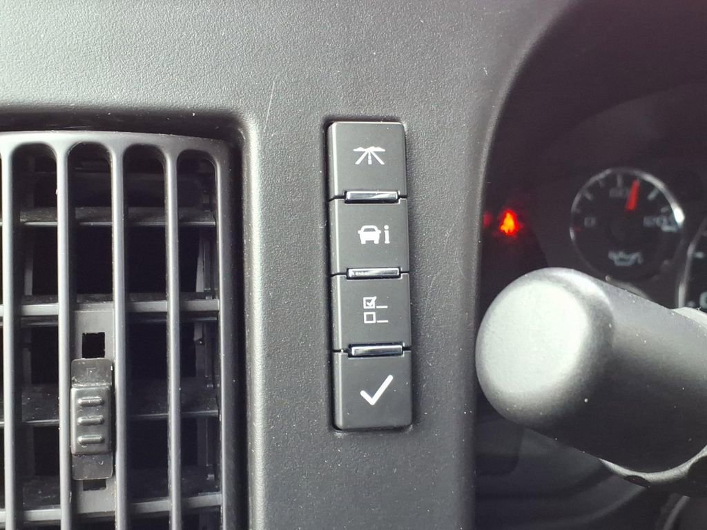 Used 2024 GMC Savana 2500 w/ Driver Convenience Package image 19