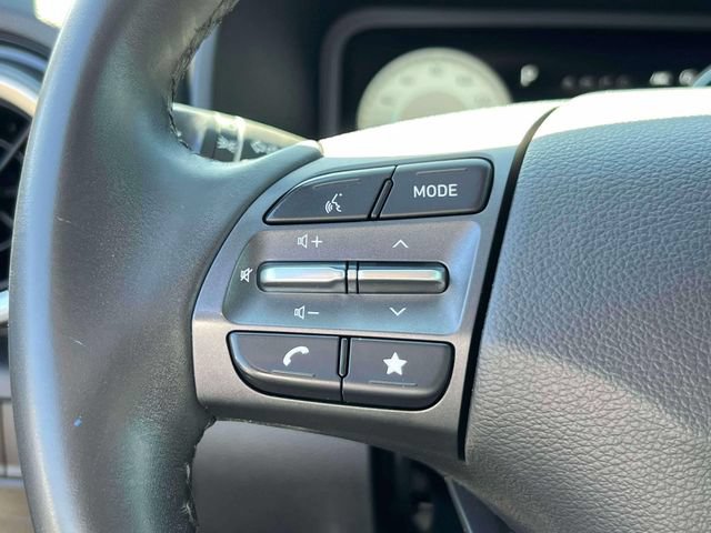 Certified 2023 Hyundai Kona Limited AWD/4WD image 23