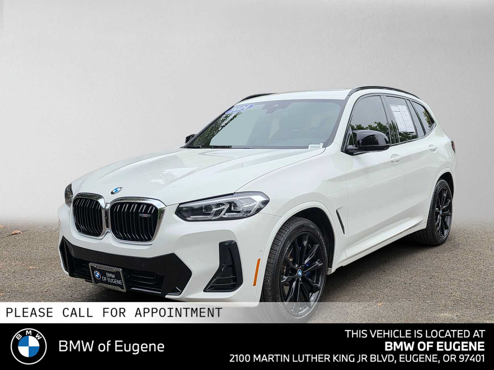 Used 2024 BMW X3 M40i w/ Parking Assistance Package AWD/4WD image 7