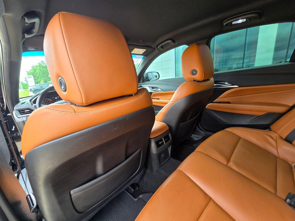 Used 2021 Cadillac CT4 Premium Luxury RWD image 17