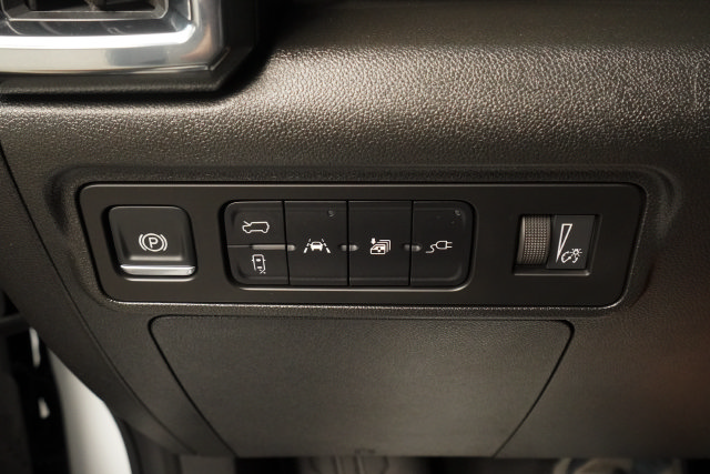 Used 2026 GMC Hummer EV SUV AWD/4WD image 12