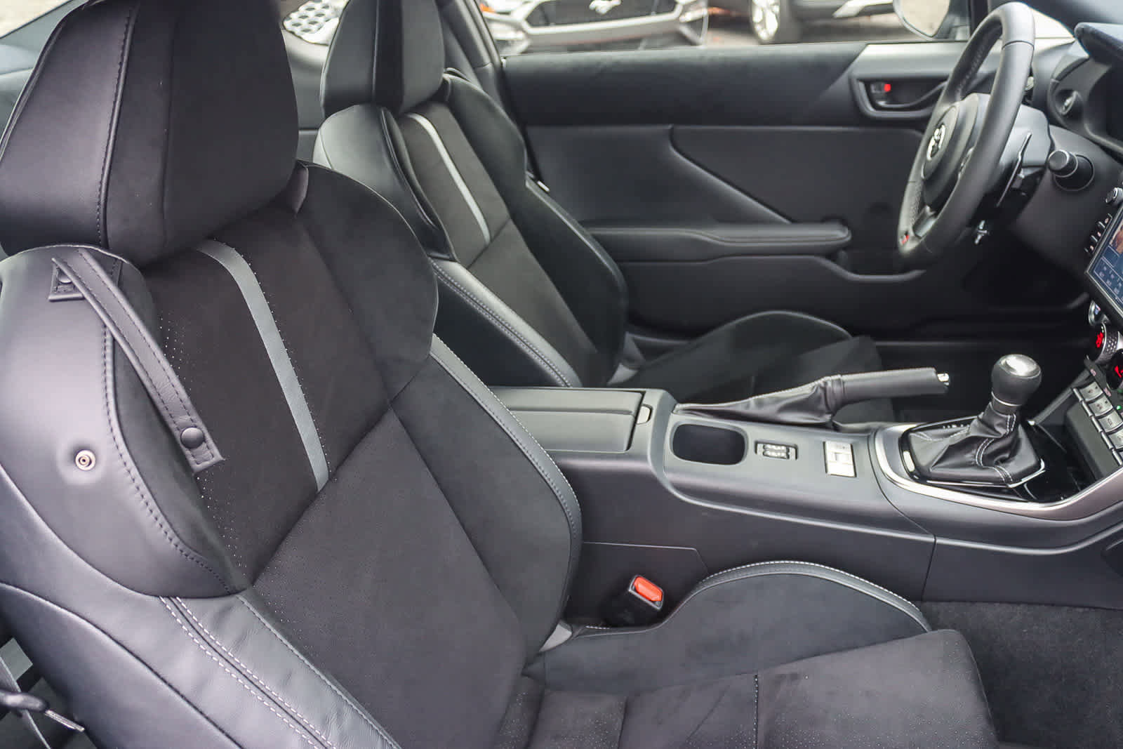 Used 2023 Toyota GR86 Premium image 15