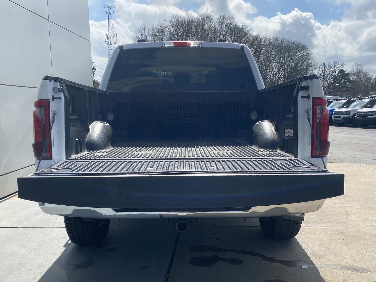 Used 2025 Ford F150 XLT w/ Equipment Group 301A Standard image 6