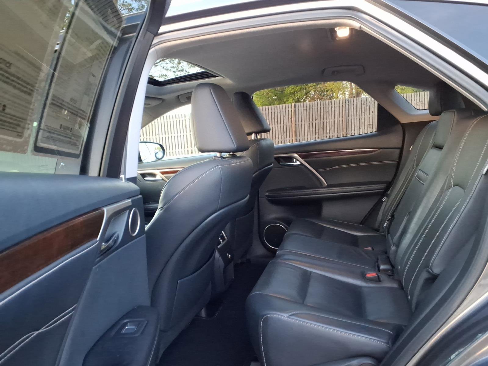 Used 2019 Lexus RX 350 AWD w/ Navigation Package image 16