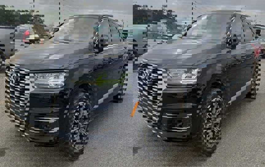 Used 2017 Audi Q7 3.0T Prestige image 3