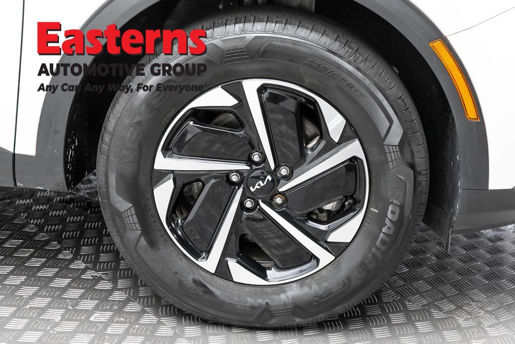 Used 2023 Kia Sportage LX AWD/4WD image 31
