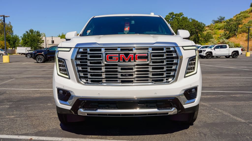 New 2026 GMC Yukon XL Denali w/ Denali Reserve Package image 4