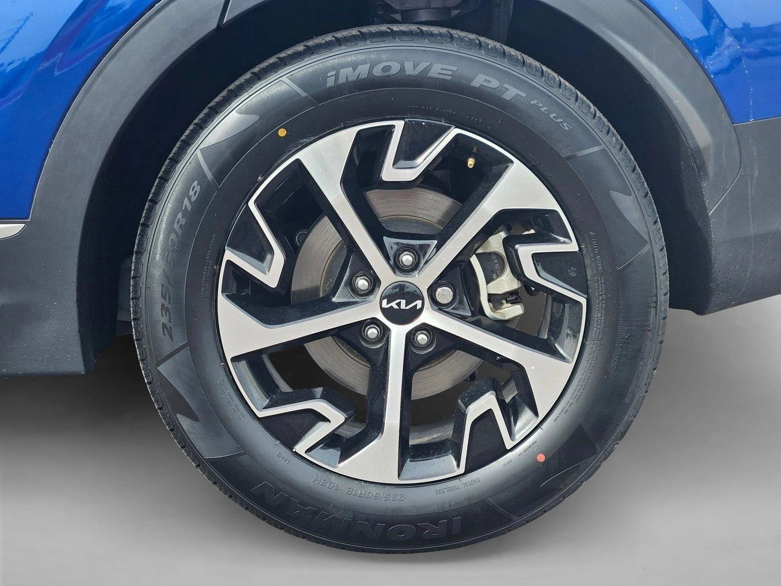 Used 2023 Kia Sportage EX FWD image 28