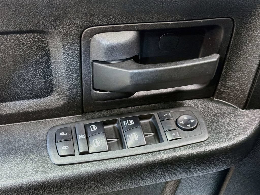 Used 2018 RAM 1500 Tradesman w/ Popular Equipment Group RWD image 20