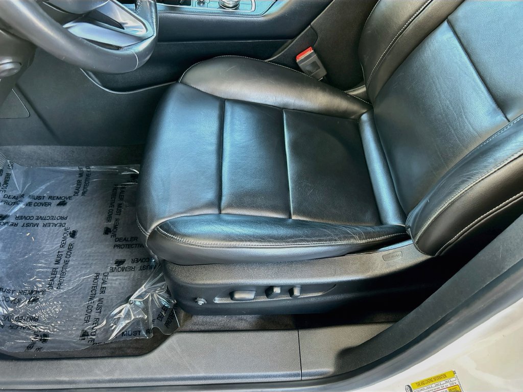 Used 2019 Cadillac XT4 Premium Luxury w/ Technology Package AWD/4WD image 20