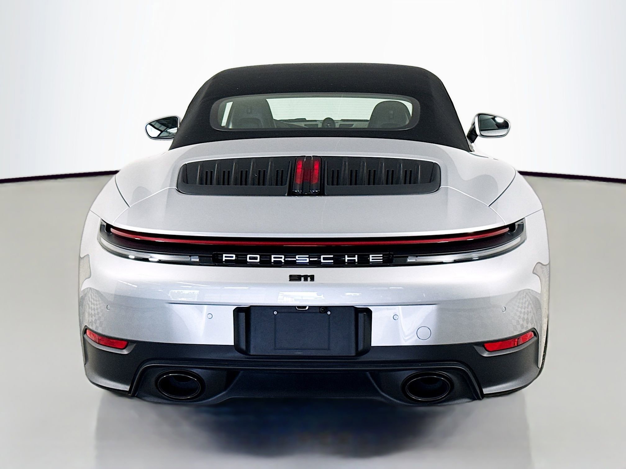 Certified 2025 Porsche 911 Carrera RWD image 10