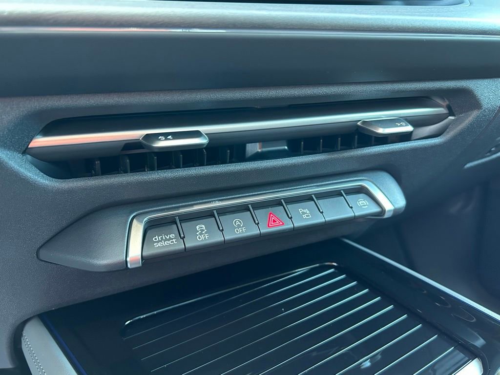 New 2026 Audi Q3 quattro 2.0T image 26