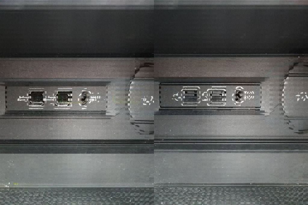 Used 2018 Volkswagen Tiguan SEL image 28