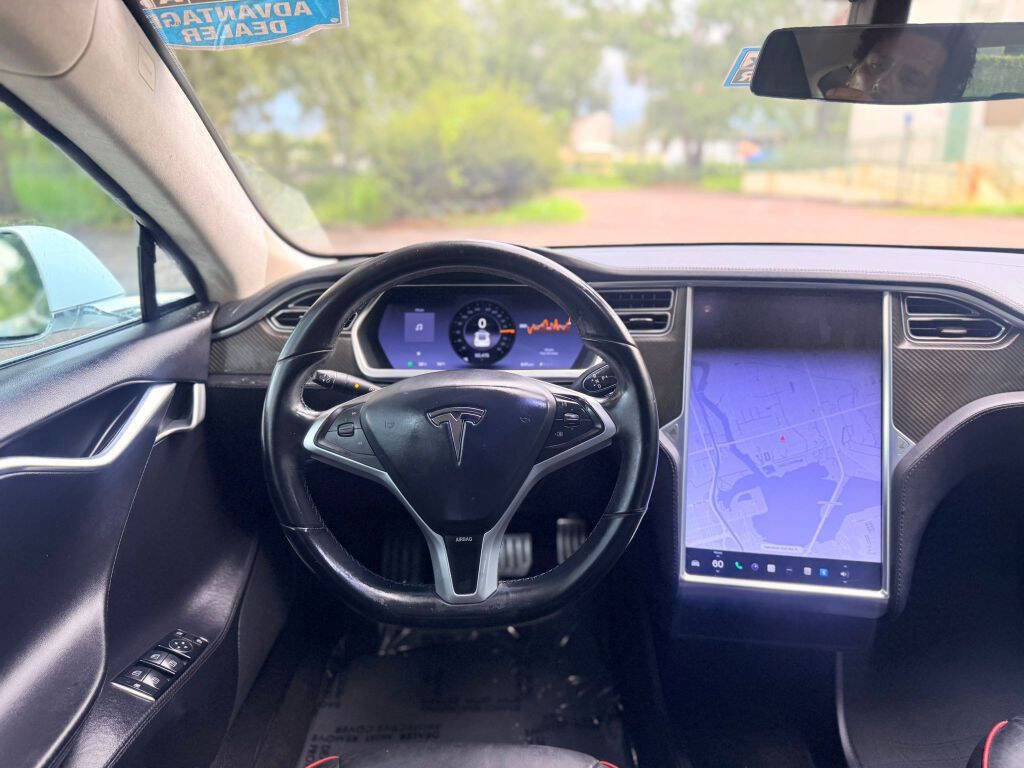 Used 2013 Tesla Model S Performance image 15