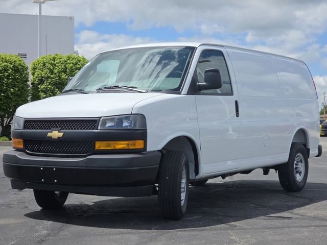 New 2026 Chevrolet Express 2500 w/ Driver Convenience Package RWD image 12