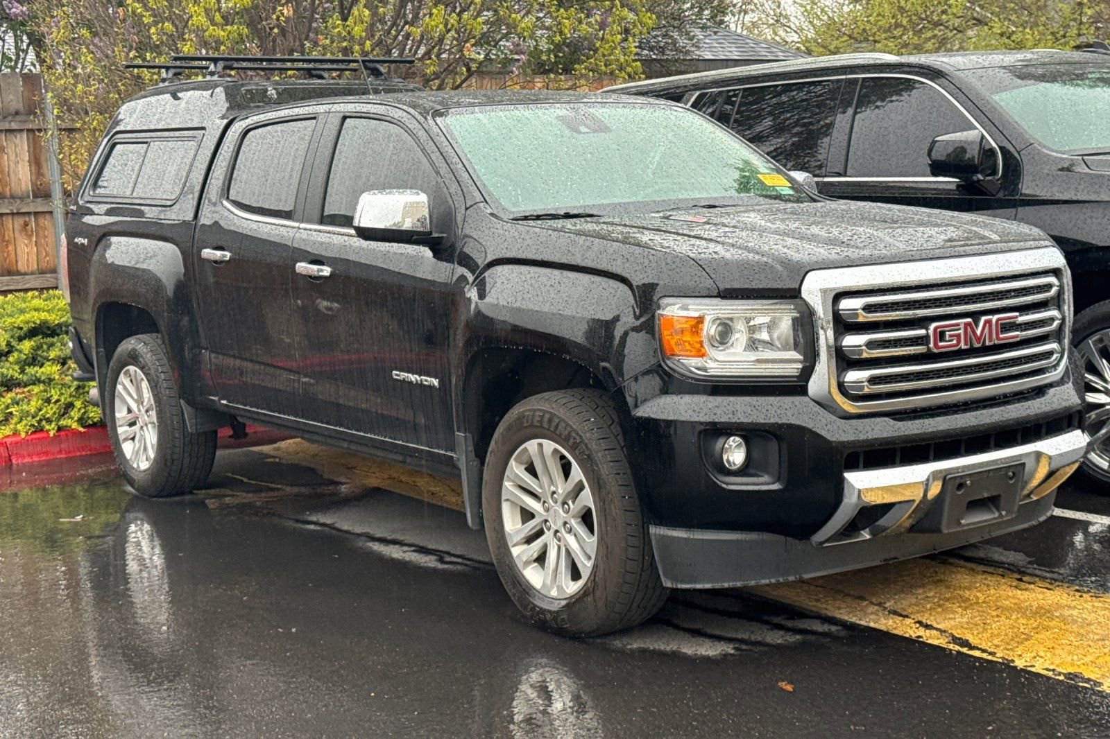 Used 2020 GMC Canyon SLT w/ Driver Alert Package image 2