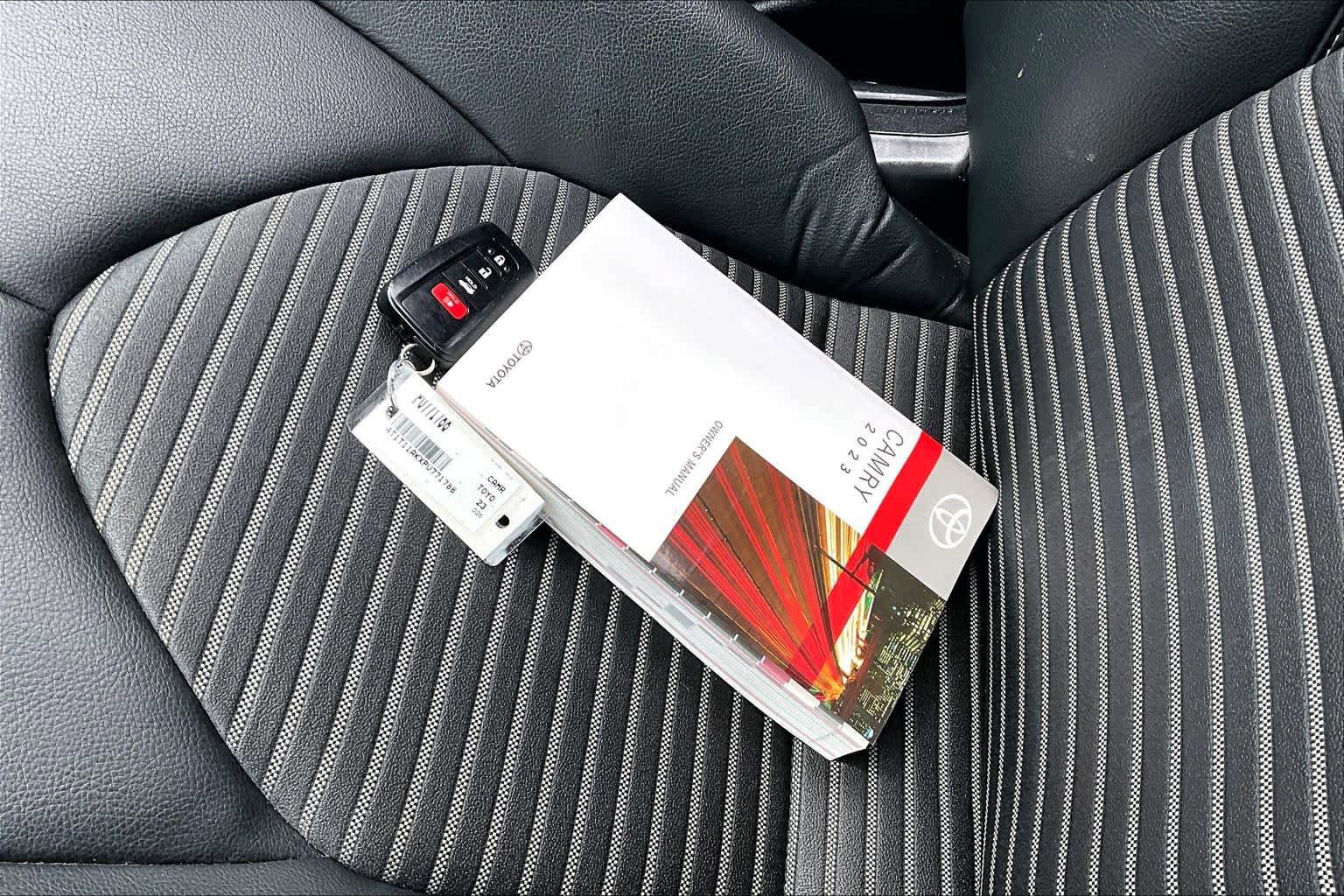 Certified 2023 Toyota Camry SE w/ Convenience Package FWD image 14