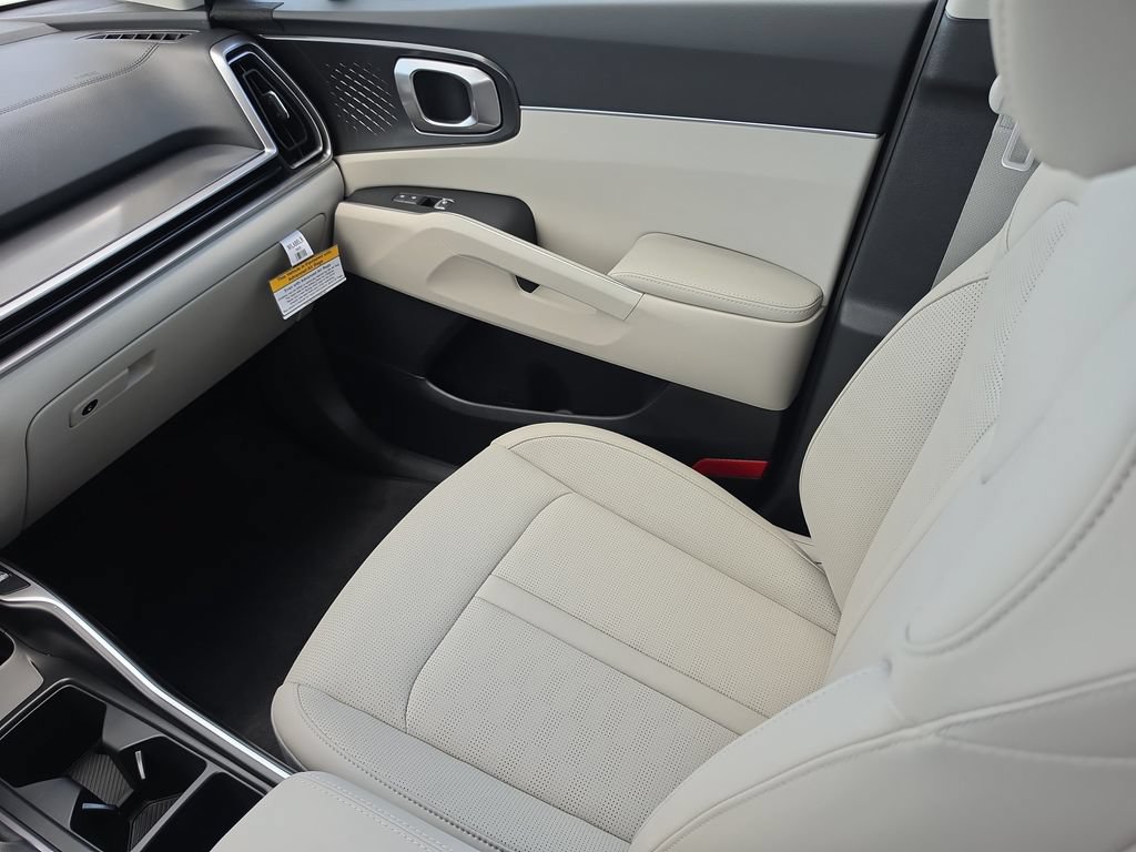 New 2026 Kia Sorento S FWD image 15