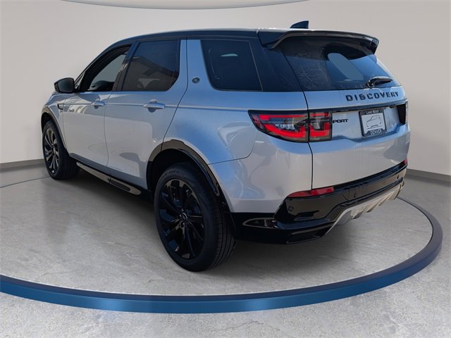 New 2025 Land Rover Discovery Sport Dynamic SE image 3
