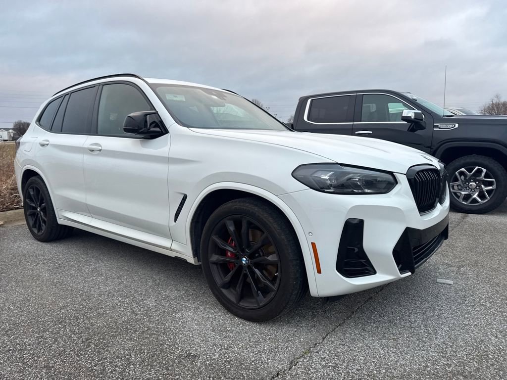 Used 2022 BMW X3 M40i image 4