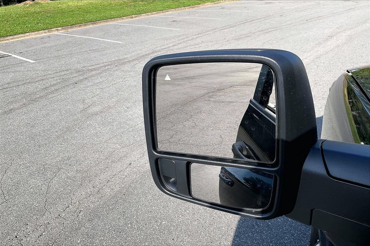 New 2026 RAM 3500 Big Horn AWD/4WD image 24