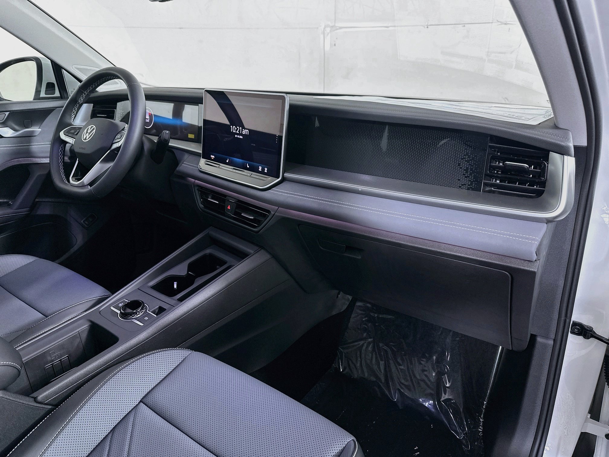 New 2026 Volkswagen Tiguan SE AWD/4WD image 27
