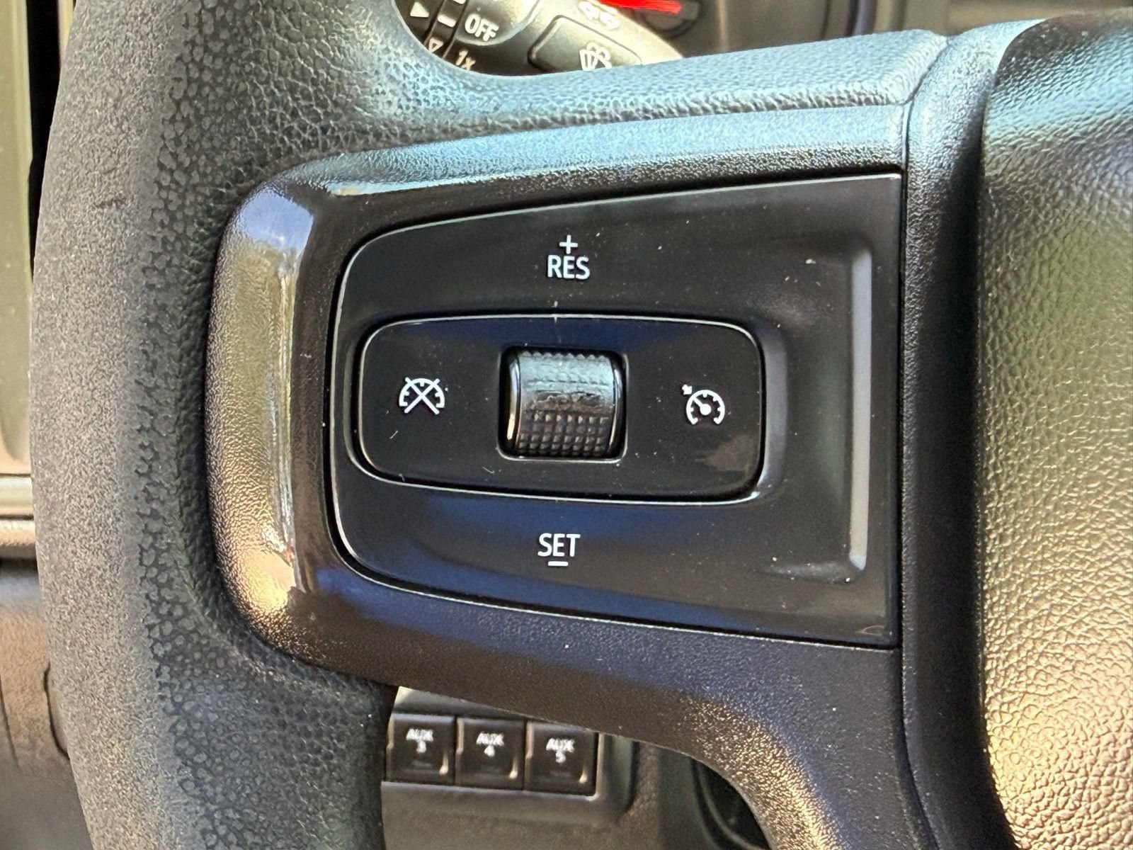 Used 2021 Chevrolet Silverado 2500 W/T w/ WT Convenience Package AWD/4WD image 33