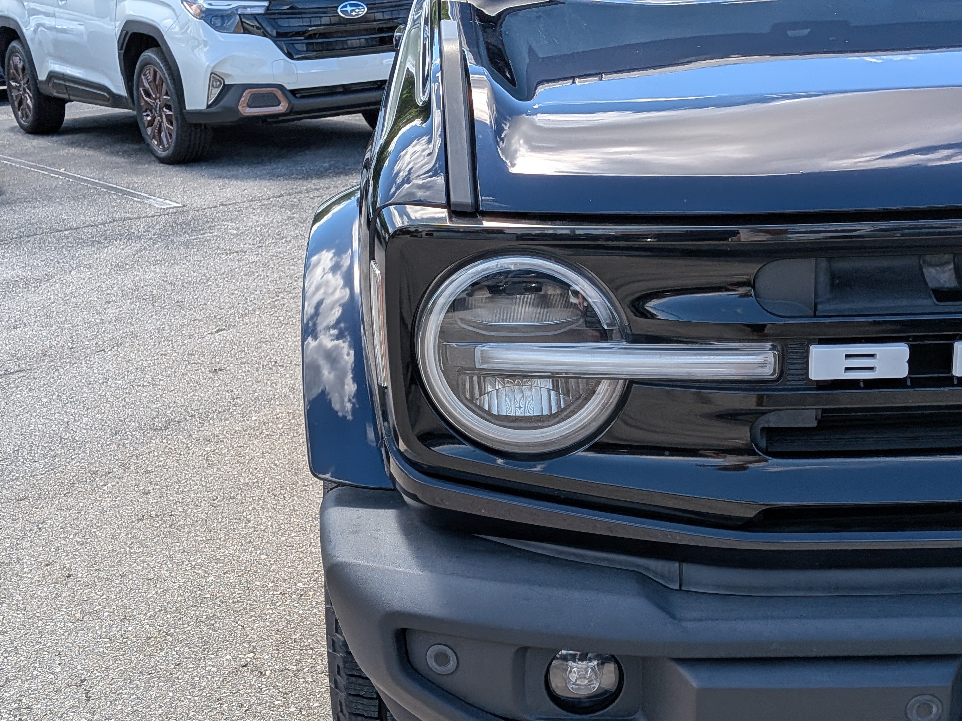 Used 2021 Ford Bronco Outer Banks AWD/4WD image 10