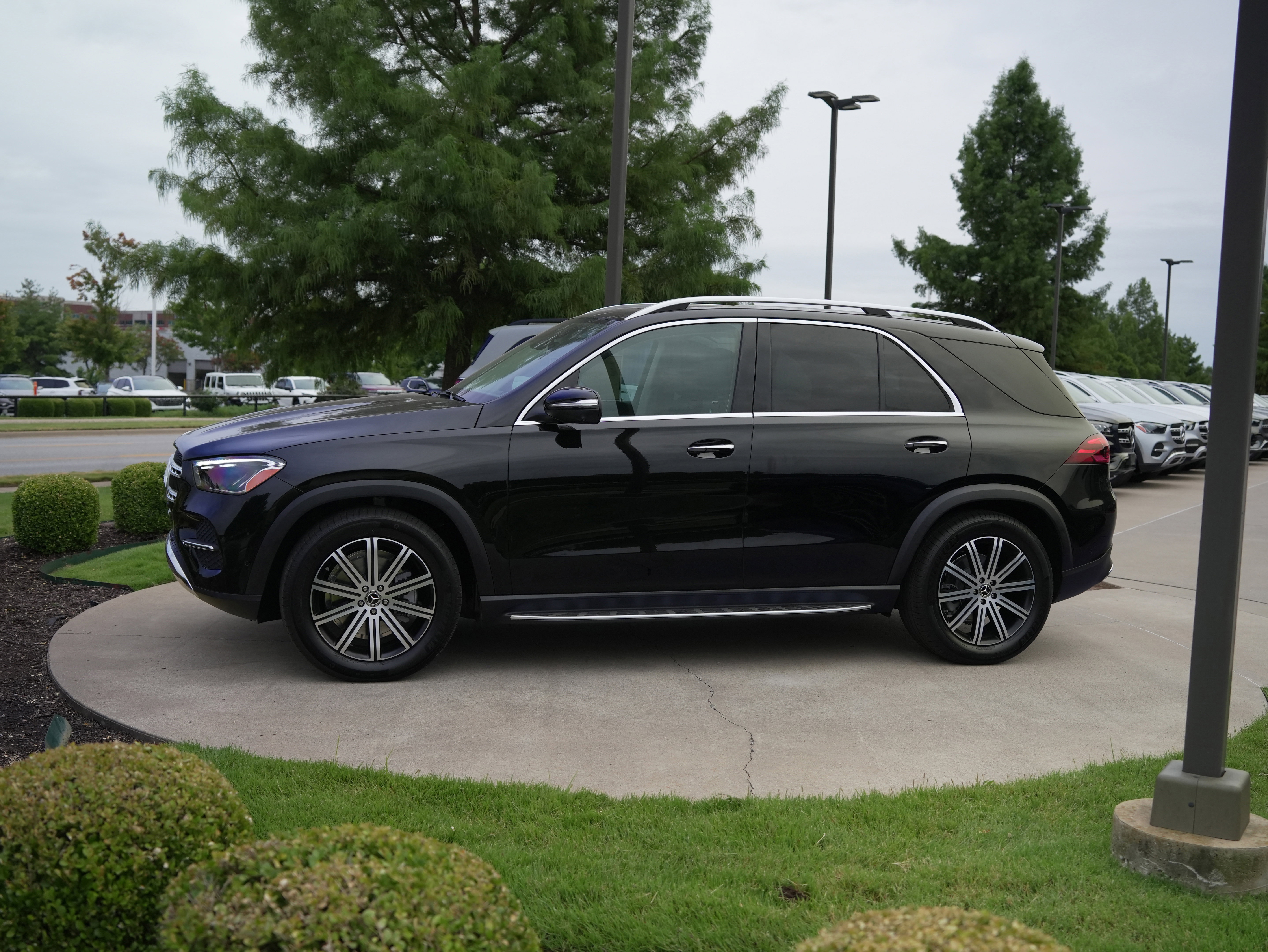 New 2026 Mercedes-Benz GLE 350 4MATIC image 4