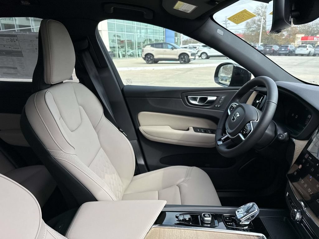 New 2026 Volvo XC60 B5 Plus w/ Climate Package AWD/4WD image 13