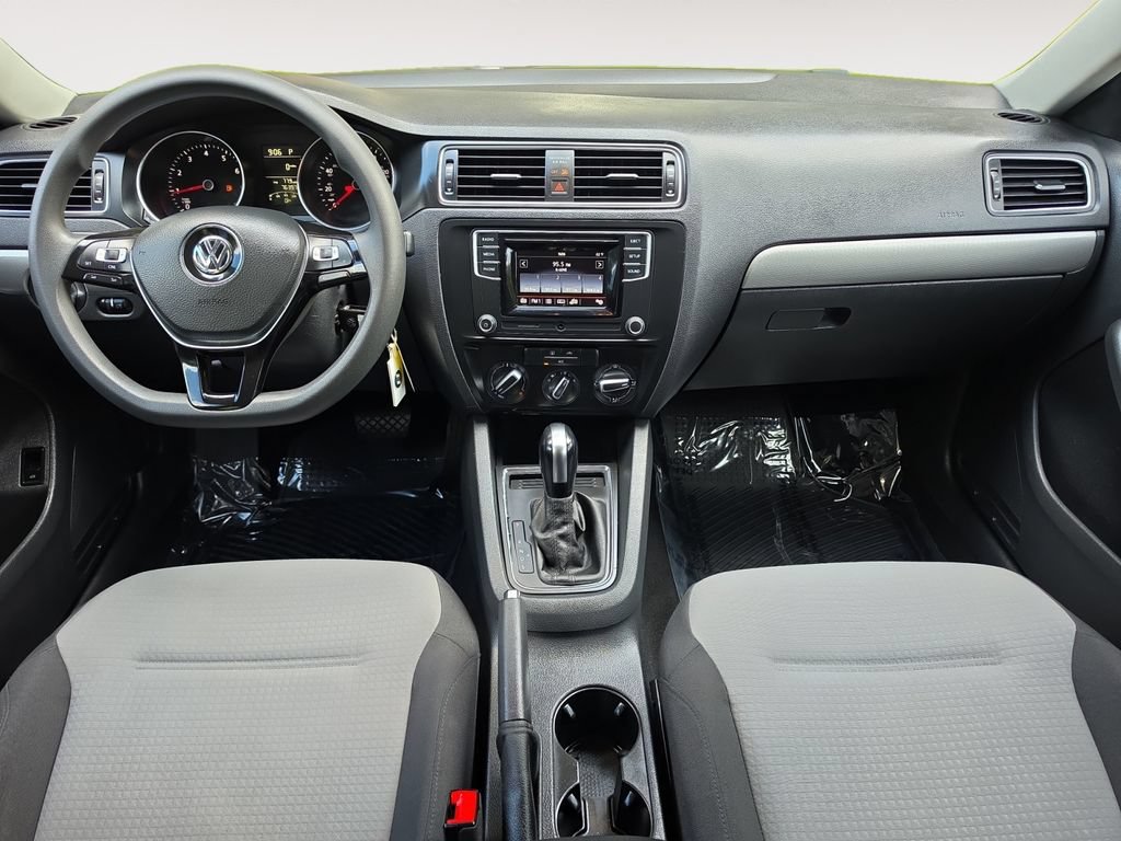 Used 2017 Volkswagen Jetta S FWD image 10