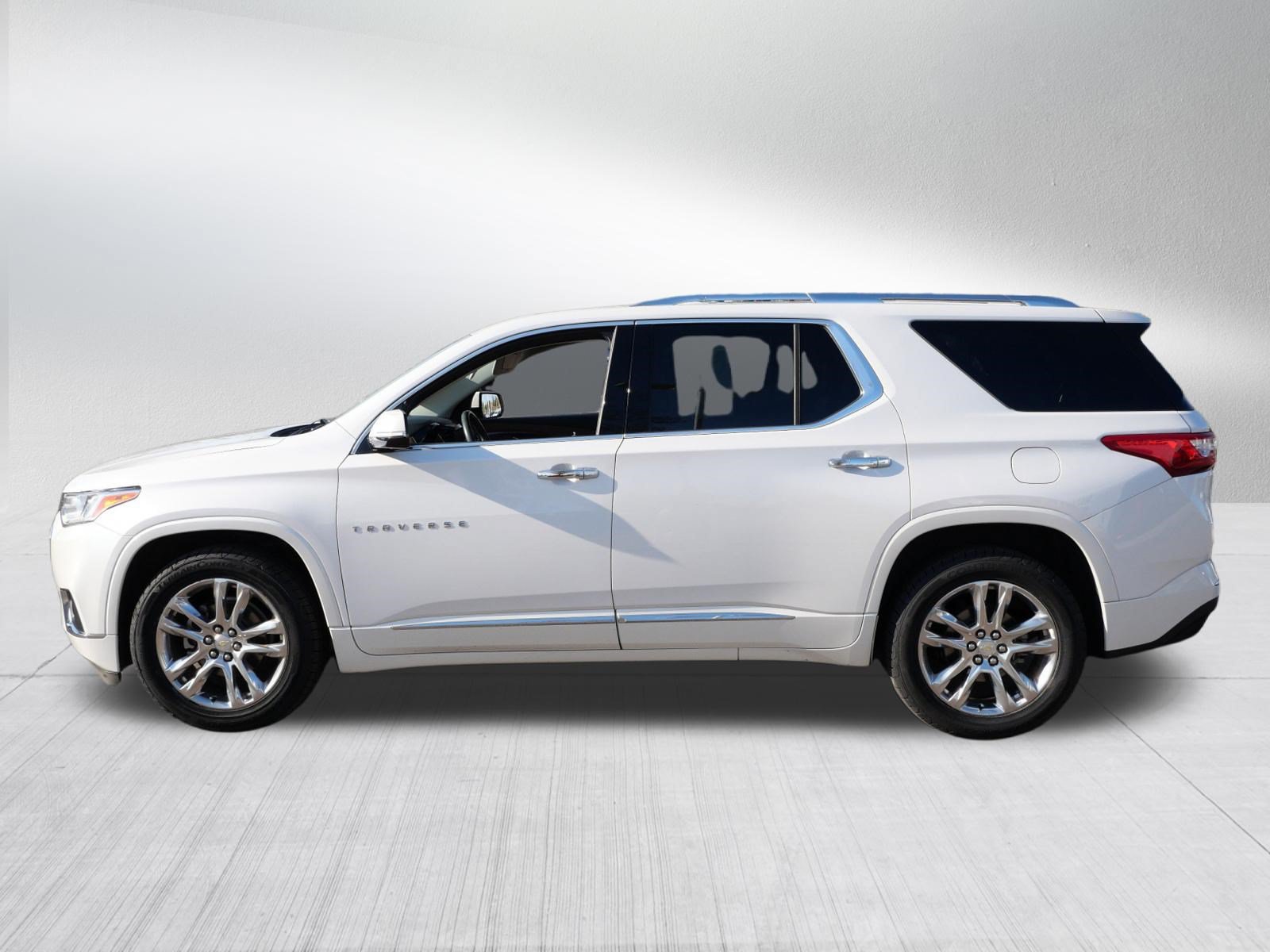 Used 2018 Chevrolet Traverse High Country AWD/4WD image 4