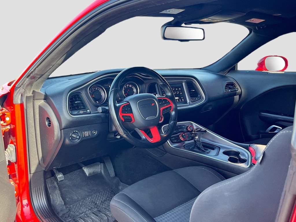 Used 2021 Dodge Challenger R/T RWD image 9