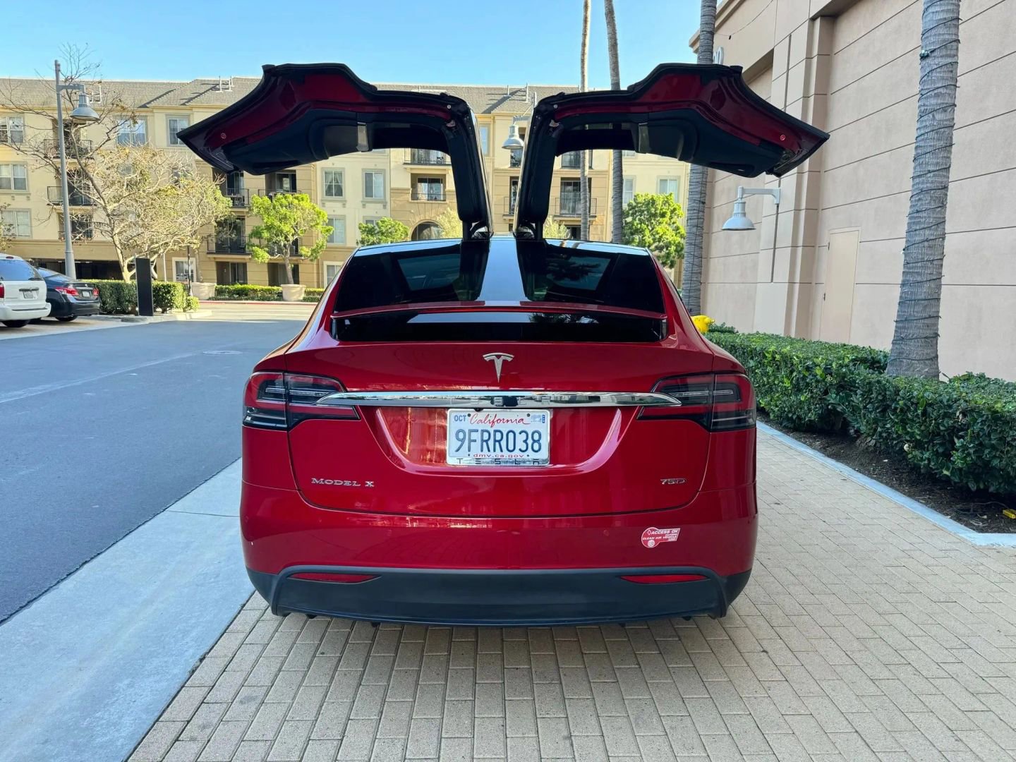 Used 2019 Tesla Model X 75D AWD/4WD image 7