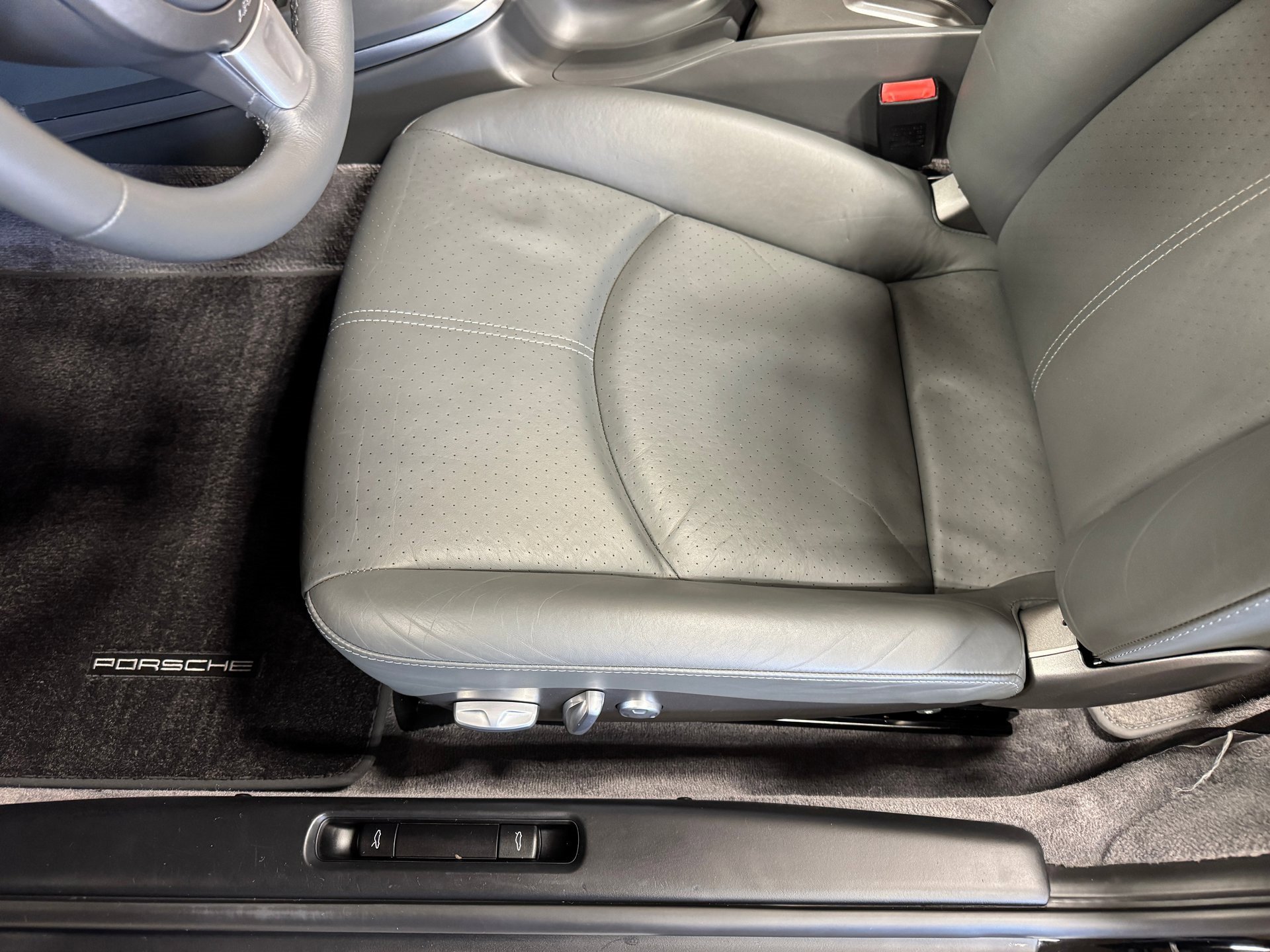 Used 2006 Porsche 911 Carrera S image 26