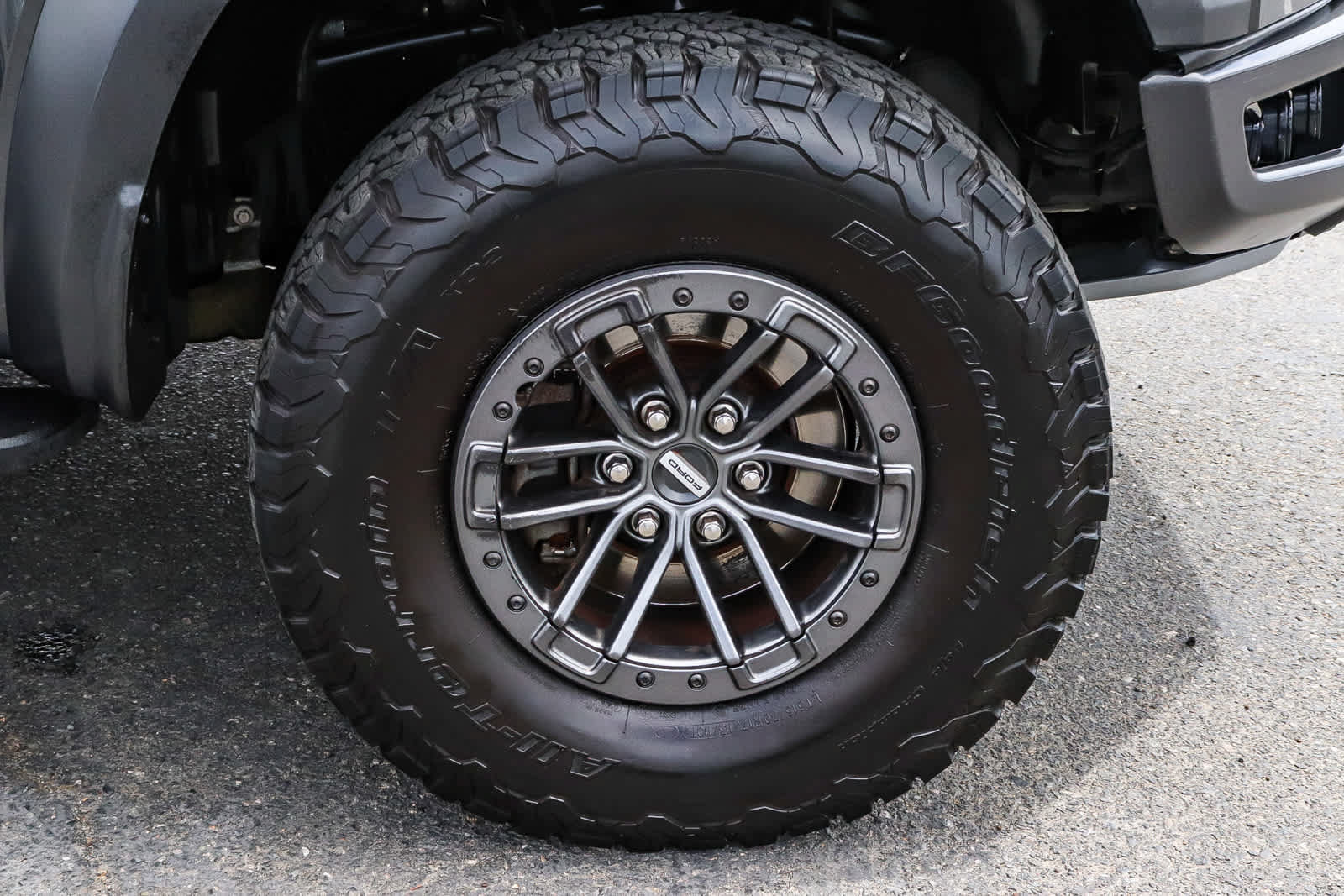 Used 2019 Ford F150 Raptor w/ Equipment Group 802A Luxury AWD/4WD image 8