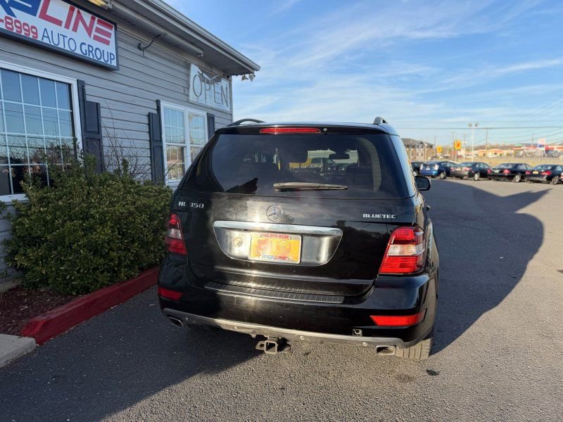 Used 2010 Mercedes-Benz ML 350 4MATIC image 6