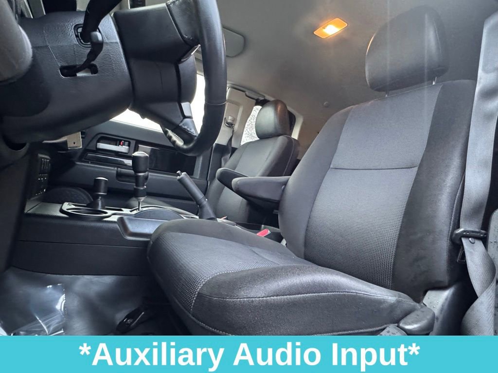 Used 2014 Toyota FJ Cruiser 4WD image 16