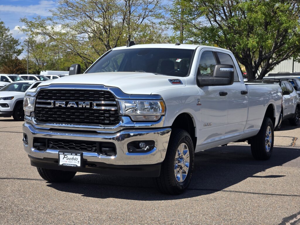 Used 2024 RAM 2500 Big Horn w/ Protection Group AWD/4WD image 5