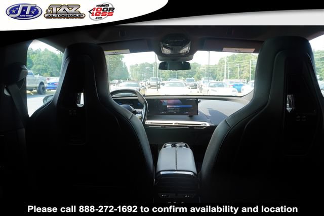 Used 2022 BMW iX xDrive50 w/ Sport Package AWD/4WD image 23