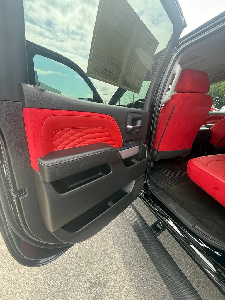 Used 2018 Chevrolet Silverado 1500 LT w/ All Star Edition AWD/4WD image 15