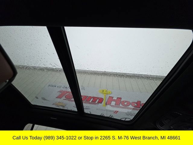 Used 2024 GMC Yukon XL Denali Ultimate w/ LPO, Floor Liner Package image 47