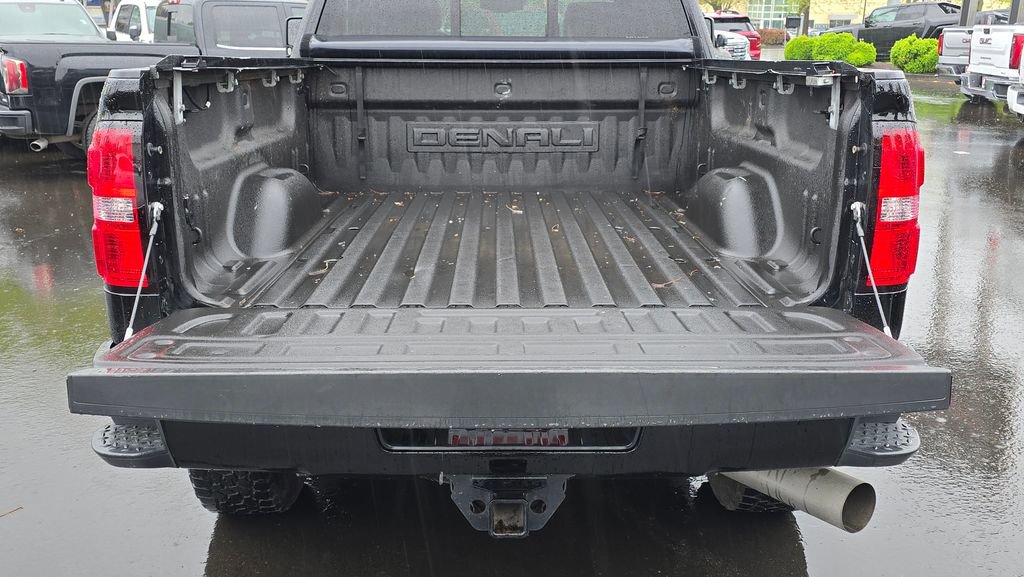Used 2015 GMC Sierra 2500 Denali w/ Duramax Plus Package AWD/4WD image 52