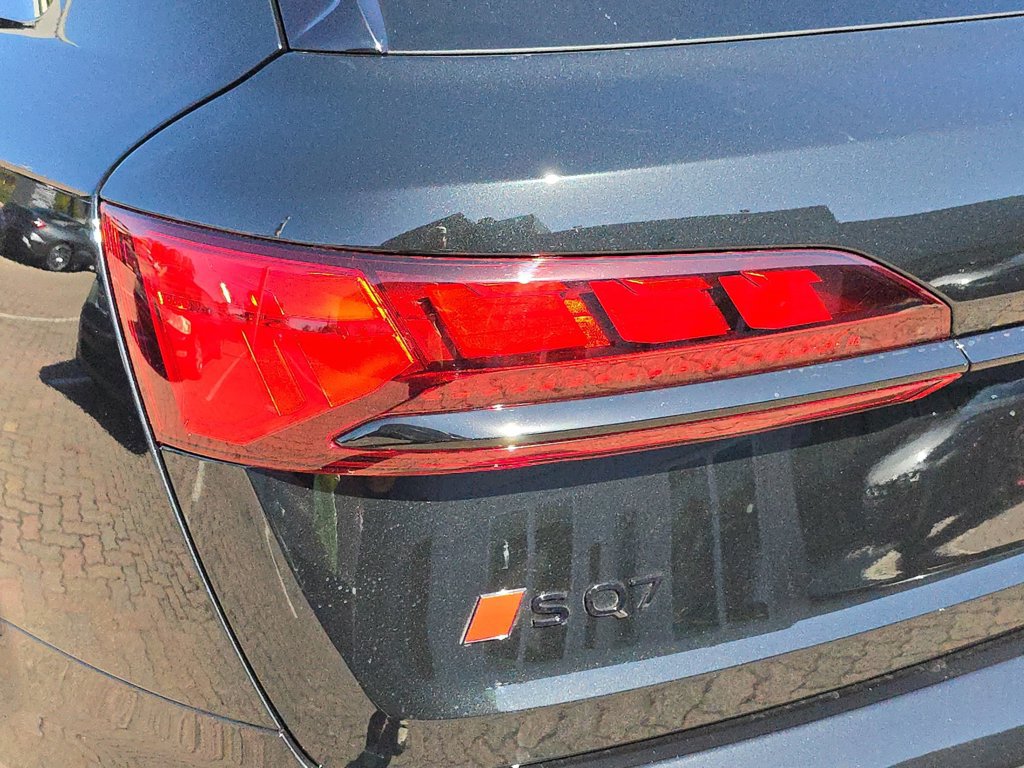 New 2026 Audi SQ7 Prestige AWD/4WD image 35