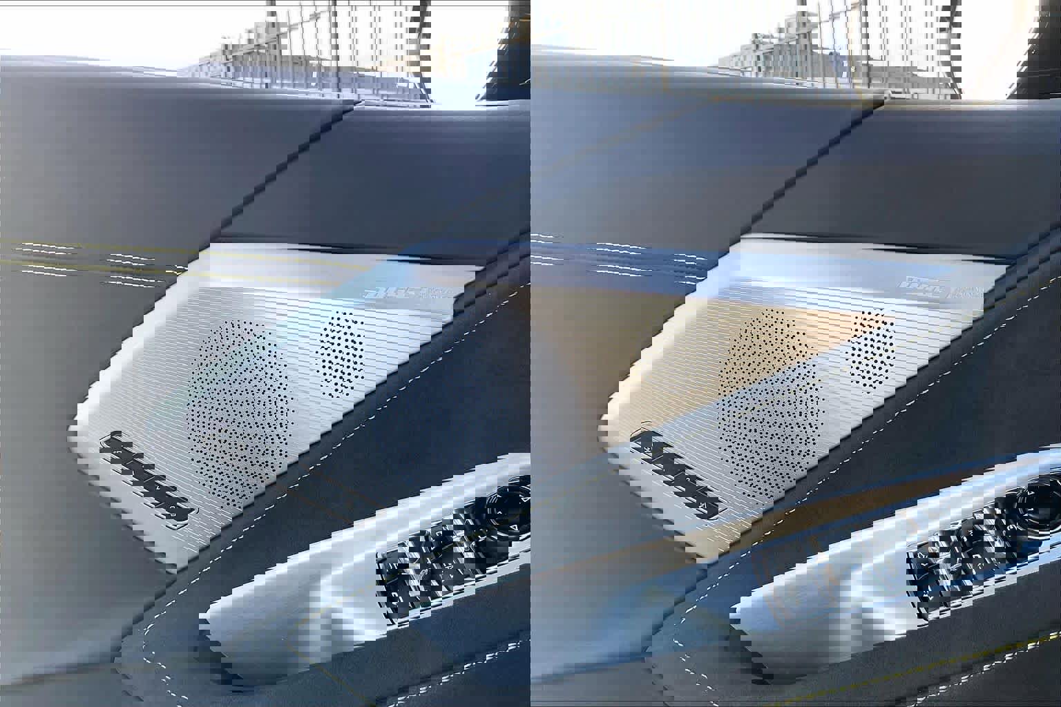 Used 2022 Chevrolet Corvette Stingray Premium Conv w/ Z51 Performance Package image 31