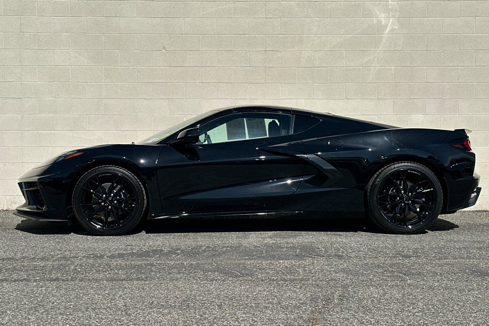 Certified 2025 Chevrolet Corvette Stingray Coupe w/ 1LT image 7