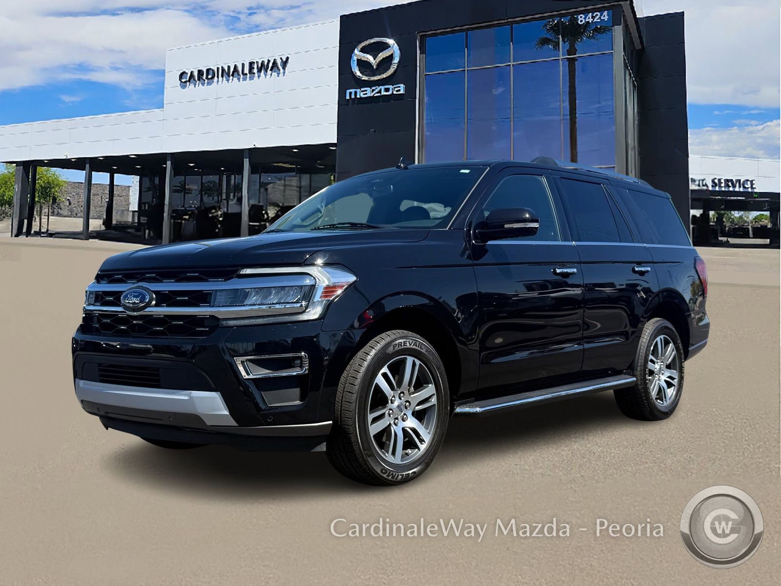Used 2023 Ford Expedition Limited RWD image 2