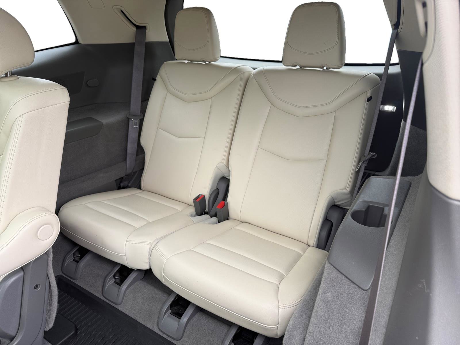 Used 2021 Cadillac XT6 Premium Luxury image 22